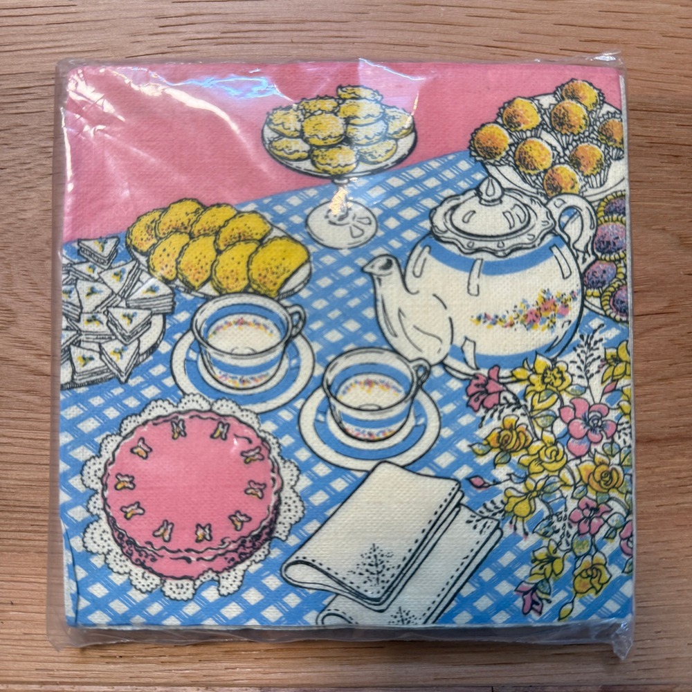 Vintage Gift Givers 5 inch Tea Party 5 inch cocktail napkins Pink, blue 1970s